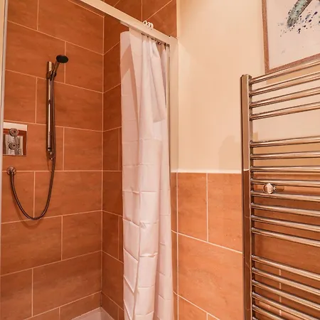 Base Camp Apartament Whitby